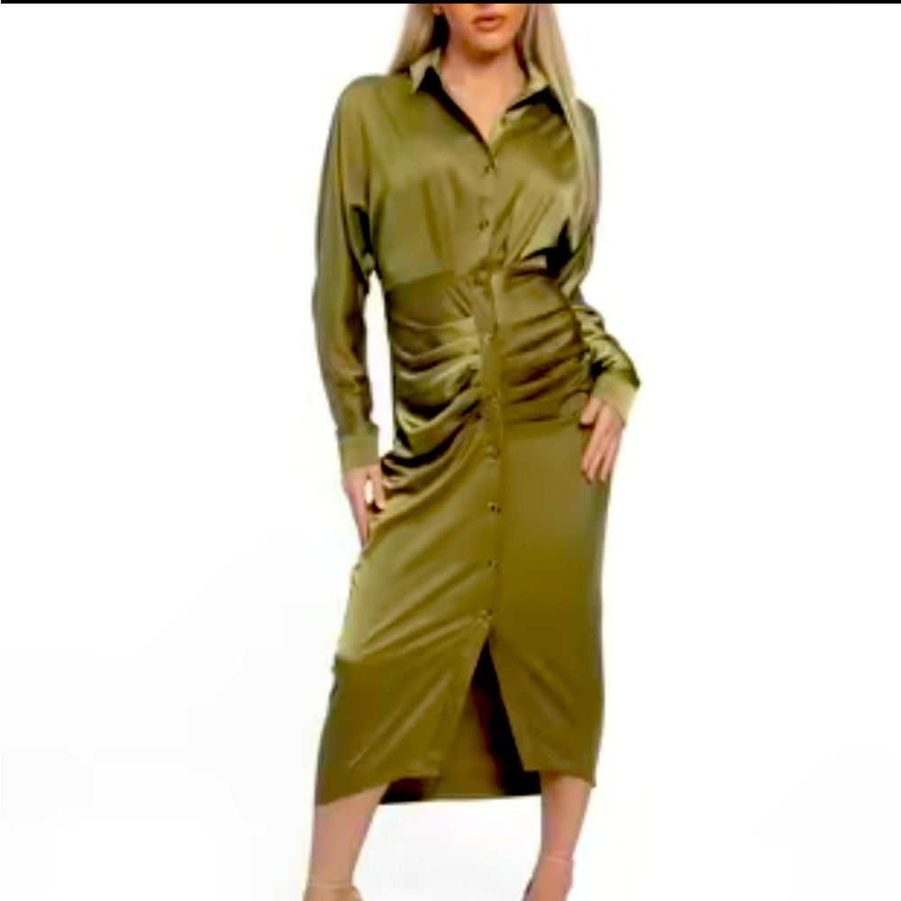 Stylish pleated women’s long skirt dress with tie accent at the waist.